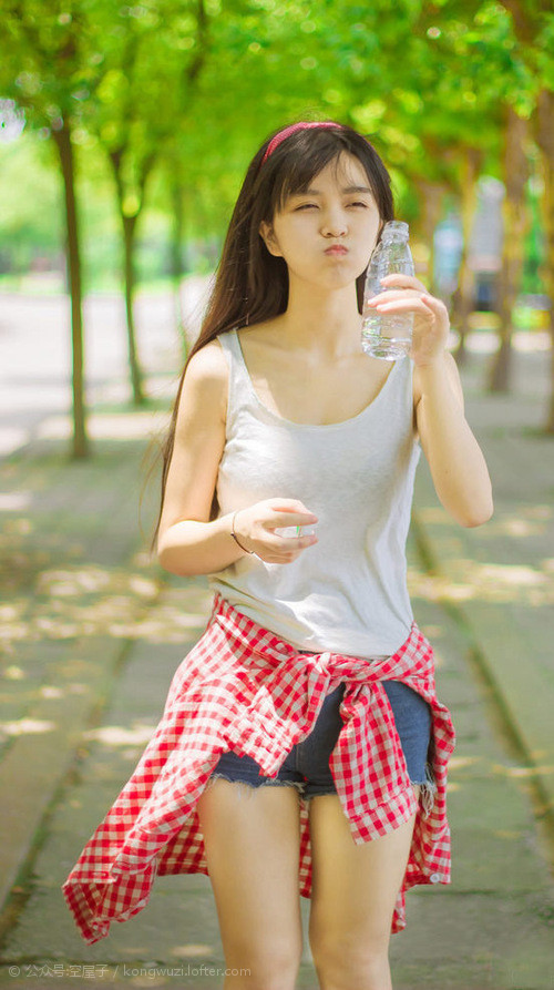 蓝军风暴席卷地中海，克瓦拉茨赫利亚独舞夜宴—切尔西的胜利与一个人的战争