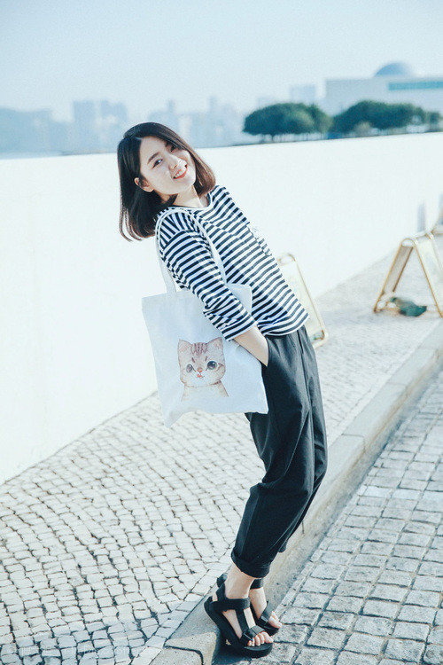 萨拉赫爆发梅开二度助利物浦高歌猛进,比利亚雷亚尔客场力克芬兰赫尔辛基