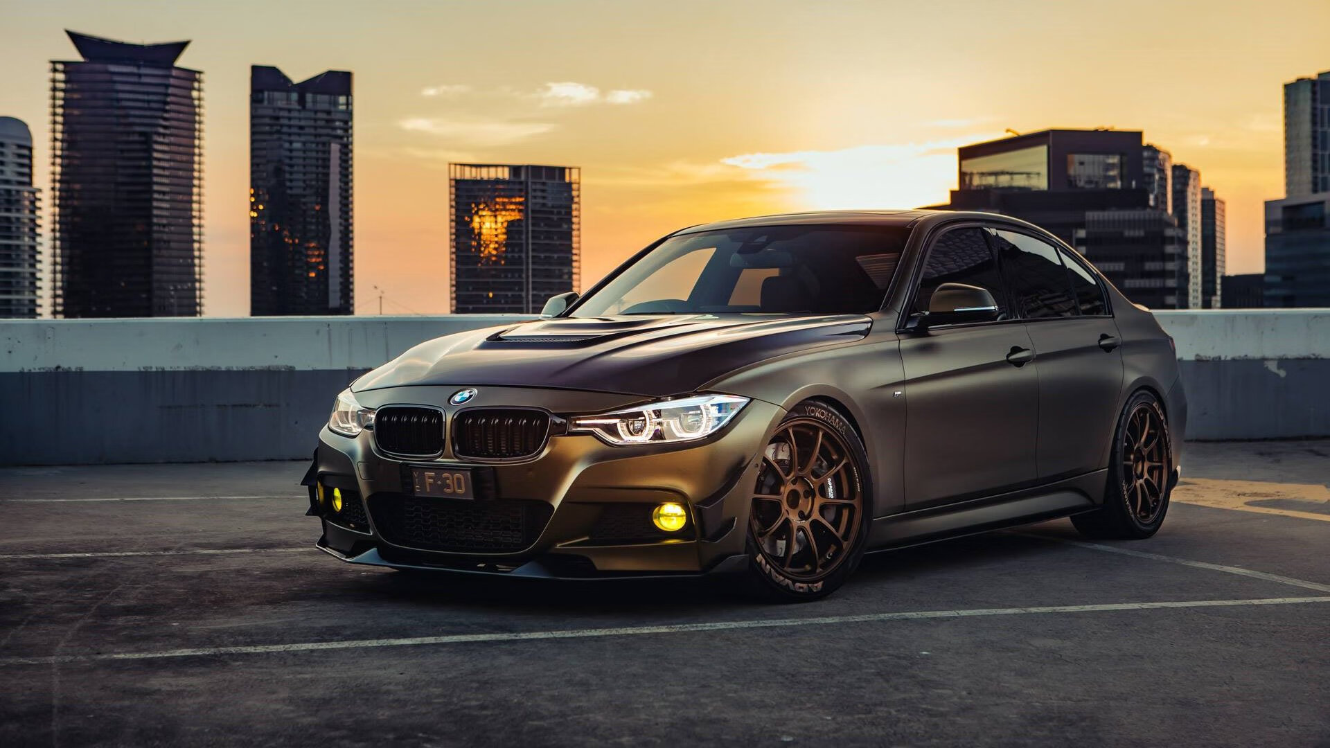 赛道上的猎鹰，F1年度争冠战中的最后一圈绝杀