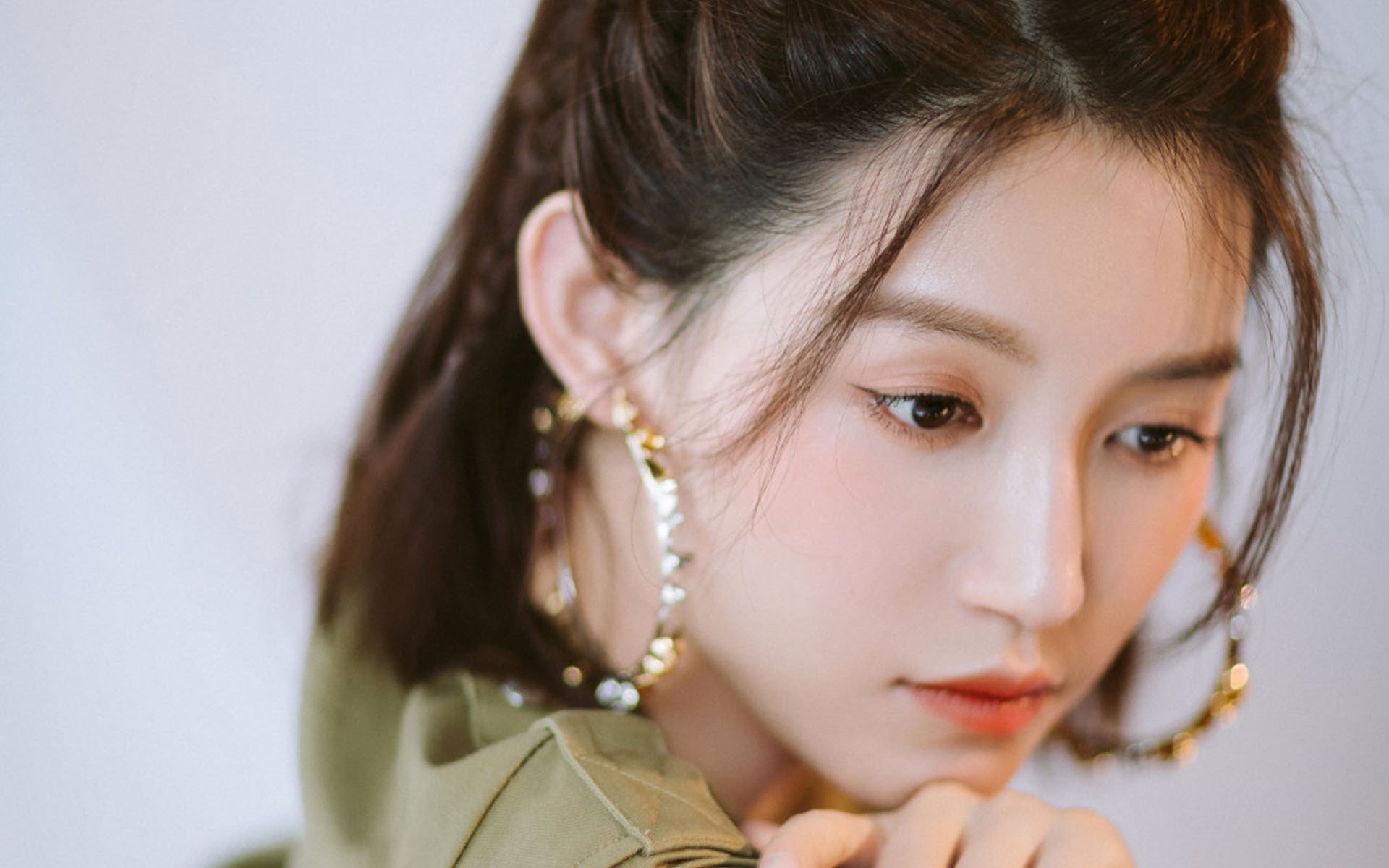 开云体育在线-铁壁交响曲，美加墨世界杯之夜，德里赫特以防守统治绿茵