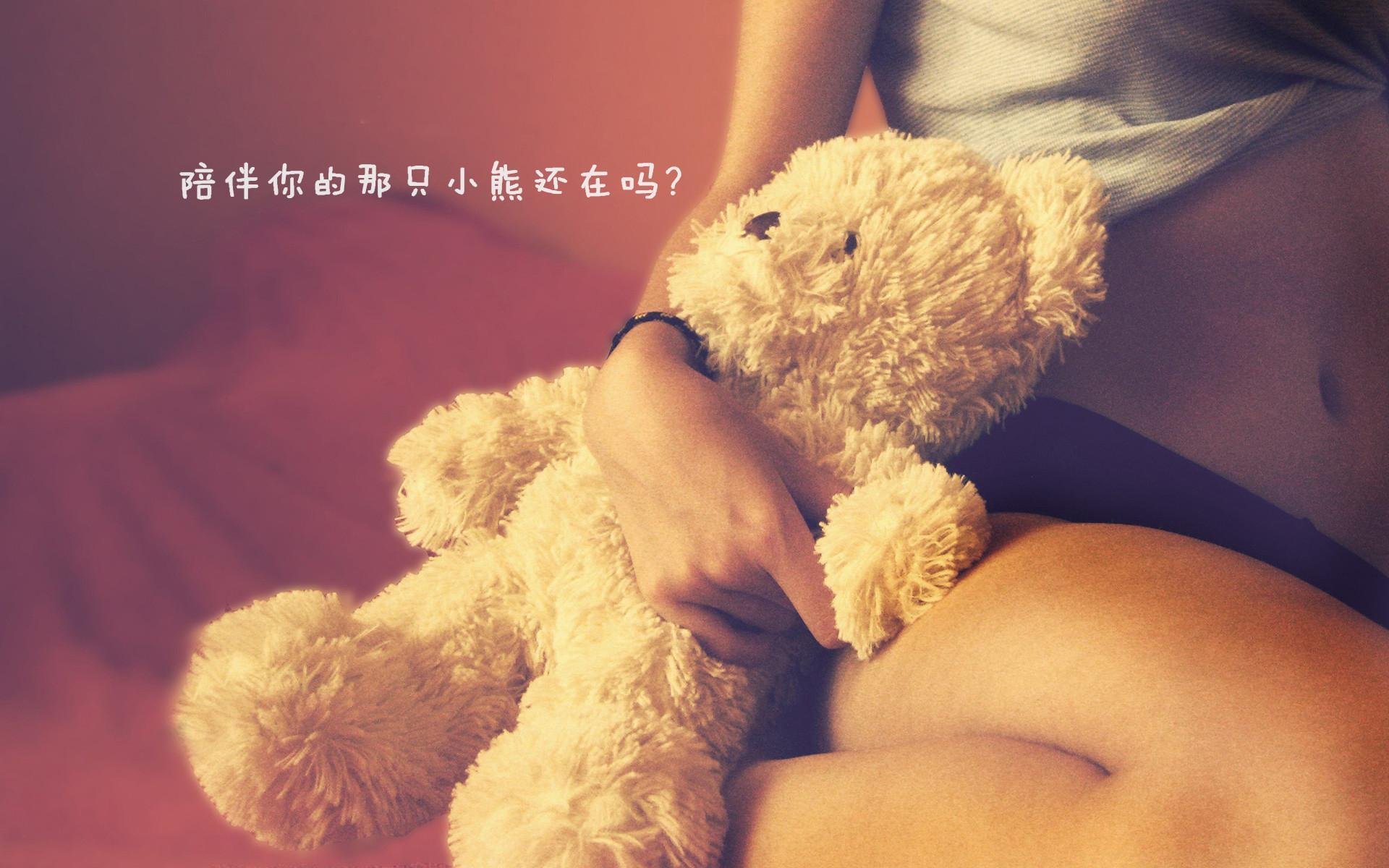 首先，我们来构思一个能抓住眼球、体现唯一性的标题