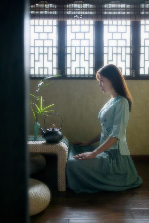 沙漠飓风席卷欧洲铁骑,吉鲁导演战术革命,伊拉克大破波兰书写世界杯新传奇